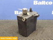 Насос подъема кабины